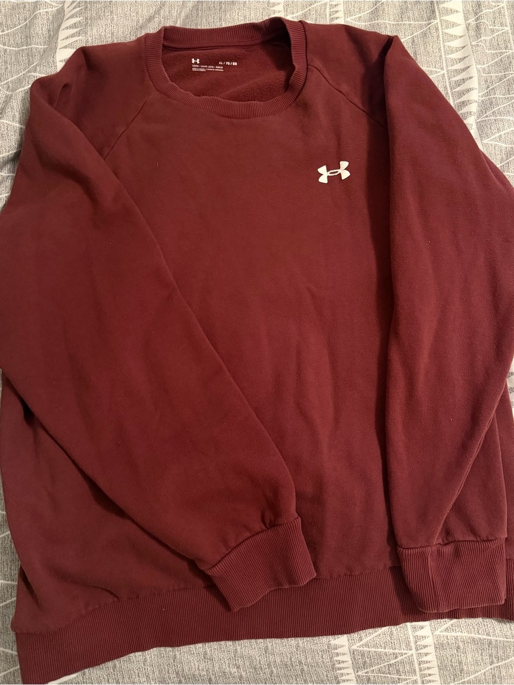 Under Armour Men's Crewneck Sweatshirt in Deep Burgundy